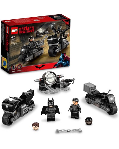 LEGO DC Batman & Selina Kyle Bike Chase 76179 Glow in the Dark Bat Signal Toy