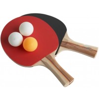 Zwei Tischtennisschläger mit 3 Bällen